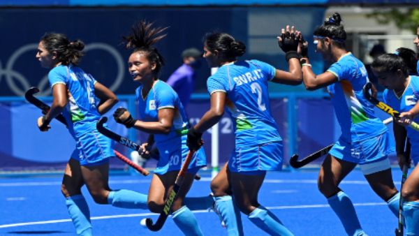Yearender 2022: ভারতীয় হকির কেমন কাটল ২০২২? কমনওয়েলথ গেমসে মহিলাদের সাফল্য থেকে হকি ইন্ডিয়ার হাল হকিকৎ একনজরে