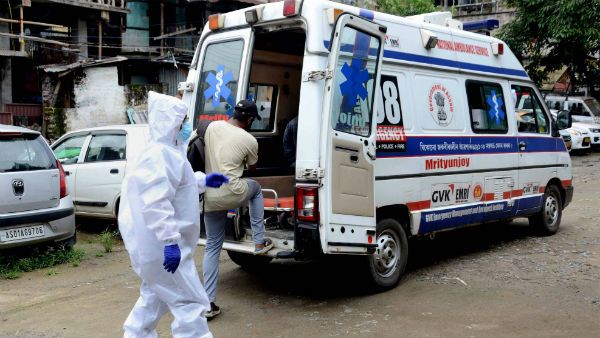 করোনা পরিস্থিতির মাঝে কতটা ভয়াবহ নিপা ভাইরাসের হানা! কিছু তথ্য একনজরে