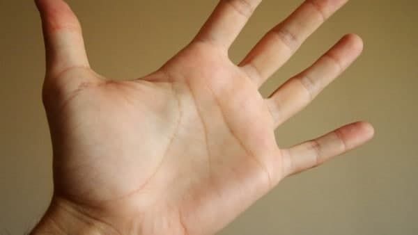 Palmistry: এই ব্যাক্তিদের জীবন-ভাগ্য বদলে যায় বিয়ের পরেই! হাতে থাকা কোন রেখার কারনে ঘটে এই কাণ্ড