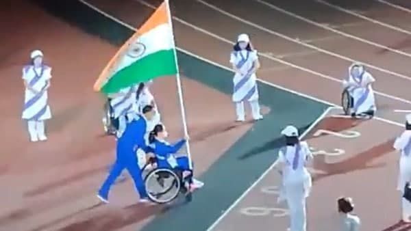 Tokyo Paralympics : ভারতের সফলতম অভিযানের সমাপ্তিতে অবনীর হাতে তেরঙা, দেশে অভ্যর্থনা প্যারা অ্যাথলিটদের