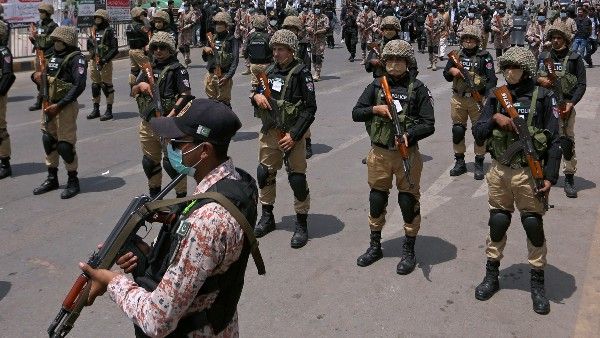 উত্তর ইরাকে জঙ্গি হামলায় মৃত ১৩, তালিবানের সাফল্যে নতুন ঢেউ জঙ্গিবাদে