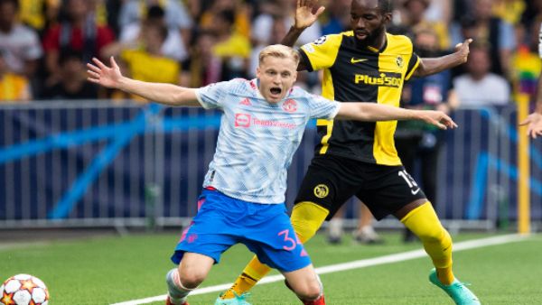 Champions League : বার্সেলোনাকে হারাল বায়ার্ন মিউনিখ, রোনাল্ডোর গোলেও বাঁচল না ম্যাঞ্চেস্টার ইউনাইটেড