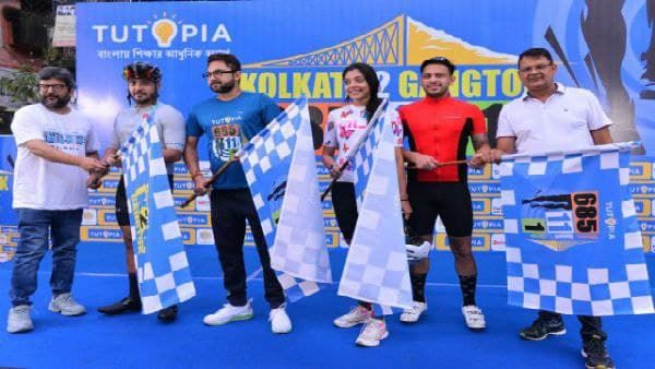 দুর্গাপুজো উপলক্ষে অভিনব রিলে দৌড় শুরু, পুজো আয়োজকদের নিয়ে হবে ফুটসল