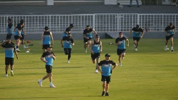 নিউজিল্যান্ডের সফর বাতিলে সরব ইনজামাম-রামিজ, টি ২০ বিশ্বকাপের আগে তেতে উঠছে পাকিস্তান