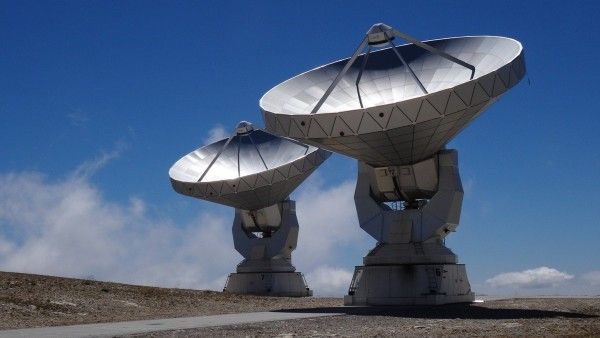 সৌরজগতের বাইরেও কি তবে প্রানের অস্তিত্ব? অজানা নক্ষত্রমন্ডলী থেকে ধেয়ে এল অদ্ভুত রেডিও সিগন্যাল