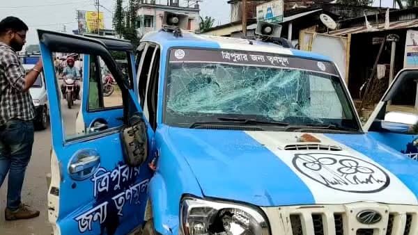 ত্রিপুরার মাটিতে সুস্মিতা দেবের উপর হামলা, শারীরিক নিগ্রহের অভিযোগ! দুয়ারে গুন্ডারাজ, তোপ অভিষেকের