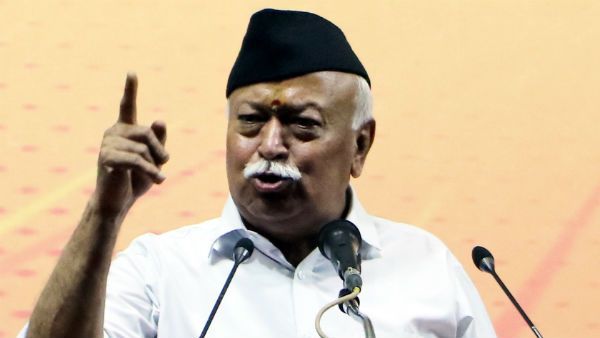 বিয়ের জন্য ধর্মান্তরিত হয়ে হিন্দুরা ভুল করছে! সতর্ক করলেন আরএসএস প্রধান