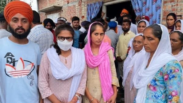 Lakhimpur: ঘোল খাইয়ে লখিমপুর খেরিতে পৌঁছলেন তৃণমূল সাংসদরা! যোগীর পুলিশকে ধমক দোলা সেনের