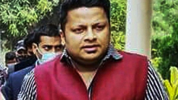 ৩-৪ হাজার কোটি টাকার মালিক কেষ্ট, বিস্ফোরক দাবি অনুপম হাজরার