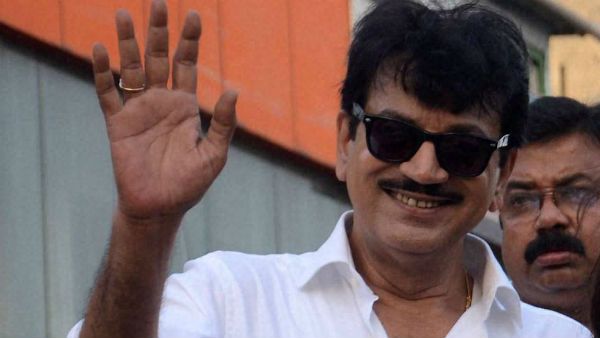 একই ফ্রেমে চিরঞ্জিৎ ও কমলেশ্বর, শুটিং শুরু হচ্ছে থ্রিলার ছবি ‘‌মৃত্যুর রং ধূসর’‌–এর