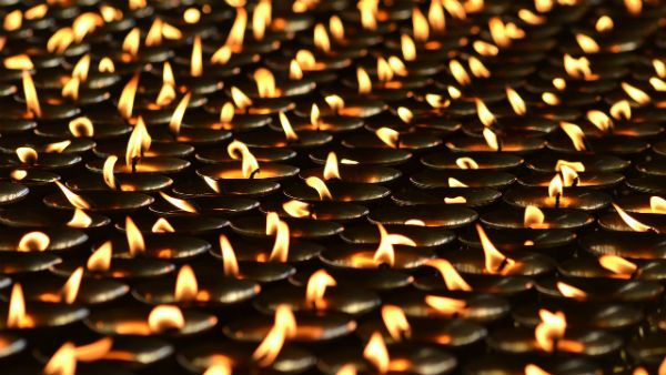 ধনতেরাস–দিওয়ালির দিন ভুল করেও এই কাজগুলি করা যাবে না