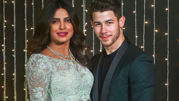 বিদেশের বাড়িতে নিষ্ঠাভরে প্রথমবার মহাশিবরাত্রির পুজো করলেন প্রিয়াঙ্কা ও নিকস জোনাস