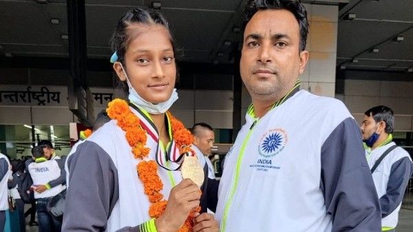 বিশ্ব কিকবক্সিং চ্যাম্পিয়নশিপে সোনা, তাও কোনও সরকারি সহায়তা নেই বিহারের মেয়ের