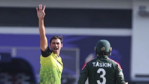 টি ২০ বিশ্বকাপে বিপর্যস্ত বাংলাদেশ! কাঠগড়ায় কোচ, বিসিবি-কে বিসিসিআইয়ের কাছ থেকে শেখার পরামর্শ মাশরাফির