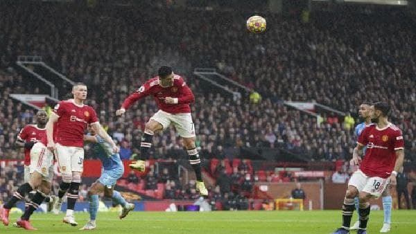 ঘরের মাঠে ফের লজ্জার হার রোনাল্ডোদের! ইপিএল ডার্বিতে ম্যাঞ্চেস্টার সিটির কাছে পরাস্ত ম্যান ইউ