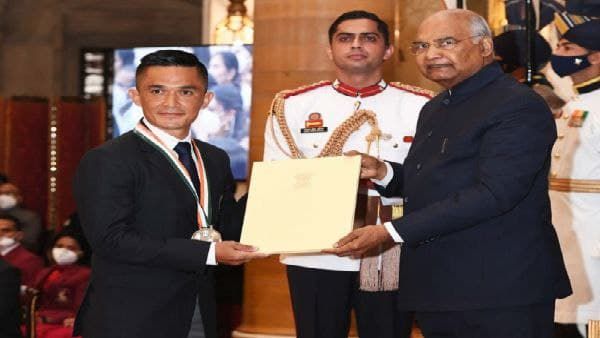 খেলরত্ন পুরস্কার পাওয়ার অন্যতম কারণ উল্লেখ করলেন সুনীল ছেত্রী, মিতালি রাজকে জয়ের অভিনন্দন