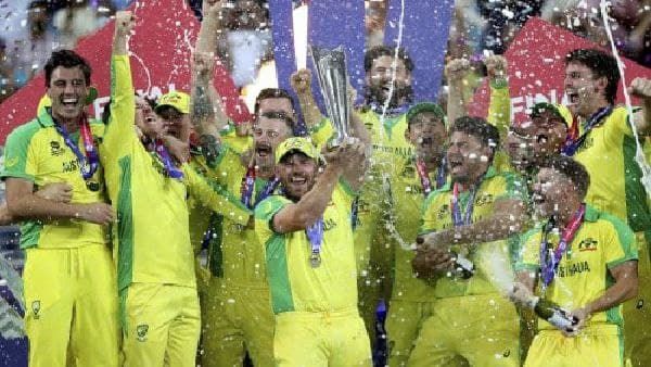 বাতিল ওয়ার্নার বিশ্বকাপের সেরা, ব্যর্থতা কাটিয়ে অবহেলার জবাব অস্ট্রেলিয়ার, চ্যাম্পিয়ন্স লাকে জড়িয়ে 'হলুদ'?