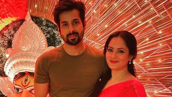 পূজা ও কুণালের বিয়েতে গোয়া যাচ্ছেন টলিউডের এই ‘‌প্রতারক’‌ জুটি