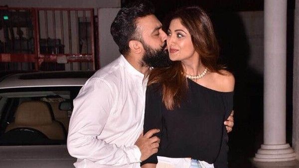 কঠিন সময় সামলে ১২ বছরের বিবাহ বার্ষিকীতে রাজকে শুভেচ্ছা জানালেন শিল্পা শেট্টি