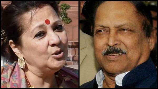 'কথা বলব কার সঙ্গে, কথা বলার মানুষটাও আর রইল না', রবীন্দ্র সদনে শেষ শ্রদ্ধা মুনমুন সেনের