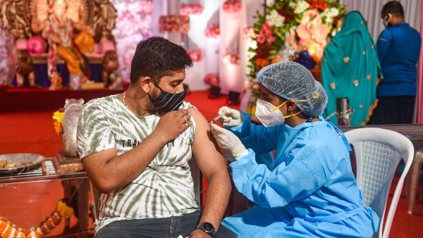 করোনা টিকার জন্য ১৯,৬৭৫ কোটি টাকা খরচ হয়েছে, বলছে সরকারি তথ্য