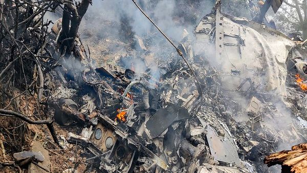 কেন ভাঙল সুরক্ষিত বায়ুসেনার কপ্টার Mi-17! ১৫ দিনের মধ্যেই জমা পড়তে পারে পূর্ণাঙ্গ তদন্ত রিপোর্ট