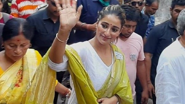 স্ত্রীয়ের পরামর্শেই তৃণমূল নেত্রীর সঙ্গে দেখা বিজেপি বিধায়কের! রাজনীতি নেই বললেন সায়ন্তিকা