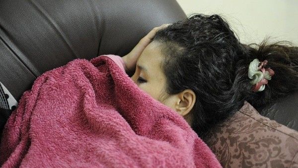 ঘুমানোর সময় এই ভুলগুলি করবেন না, নাহলে বিপদ পিছু ছাড়বে না