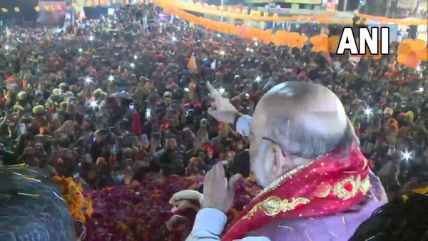 UP Election 2022: কেন তাঁবুতে থাকতে হয়েছে ভগবান রামকে? অযোধ্যায় প্রচারের গিয়ে অখিলেশকে নিশানা অমিত শাহের