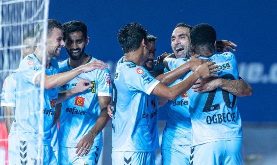ISL: লিগ টেবলে শীর্ষ স্থান ধরে রাখল হায়দরাবাদ এফসি