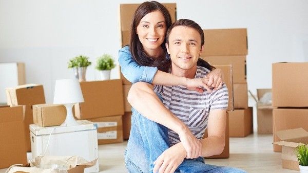 স্বামী ও স্ত্রীর এক থালায় খাওয়া আদৌ কি শুভ? বাস্তু শাস্ত্র বলছে অন্য কথা