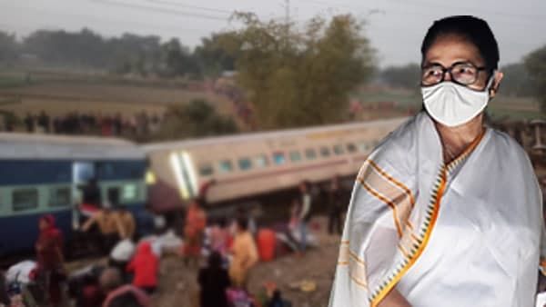 বৈঠক চলাকালীনই রেল দুর্ঘটনার খবর! মমতার কাছে বিস্তারিত তথ্য নিলেন প্রধানমন্ত্রী মোদী