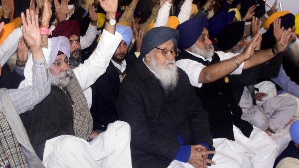 ৯৪ বছর বয়সে বিধানসভা নির্বাচন লড়বেন পাঞ্জাবের প্রাক্তন মুখ্যমন্ত্রী প্রকাশ সিং বাদল