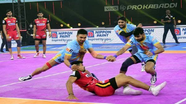 প্রো কবাডি লিগে জয়ের সরণিতে বেঙ্গল ওয়ারিয়র্স, জিতল বেঙ্গালুরু এবং জয়পুরও