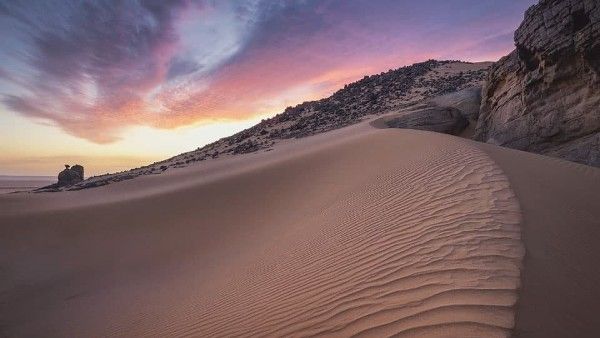 সাহারা মরুভূমিতে তুষারপাত ৪২ বছরে পঞ্চমবার! জানেন, বিরল ঘটনাটির কী কারণ