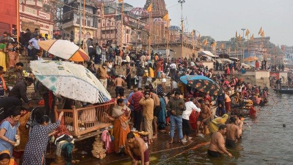 মকর সংক্রান্তির পর্ব শেখায় জীবনের পাঠ, জেনে নিন কীভাবে সফলতা পাওয়া যায়