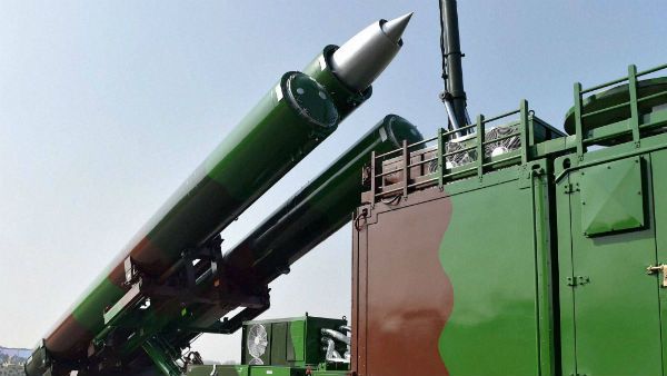 'ডিআরডিও'-র নতুন শিরোপা, ব্রহ্মস মিসাইলের জন্য ভারতের সঙ্গে চুক্তি সাক্ষর ফিলিপিন্সের