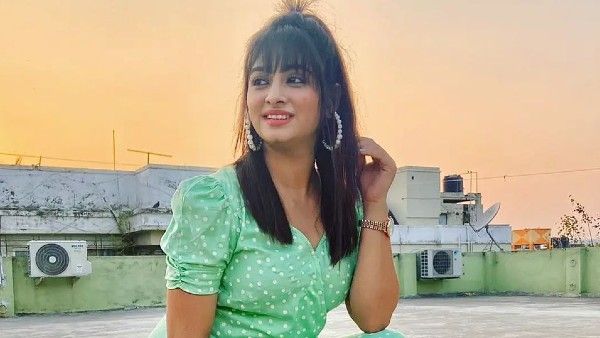 বরফের দেশে ছুটি কাটাচ্ছেন শ্যামা, পোস্ট করতেই ভাইরাল রিল ভিডিও