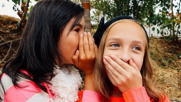 সাবধান!‌ ভুলেও এই রাশির মানুষদের নিজেদের সিক্রেট বলবেন না, বিপদে পড়বেন আপনি