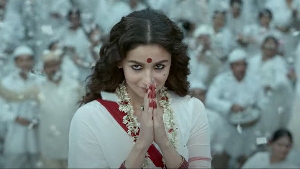 বিতর্ক পিছু ছাড়ছে না, গাঙ্গুবাই সিনেমার নাম বদলের পরামর্শ খোদ সুপ্রিম কোর্টের