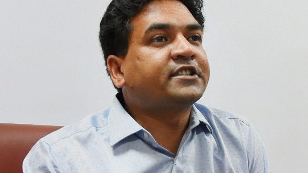 টুইটারে মালালাকে জবাব বিজেপি নেতা কপিল মিশ্রর