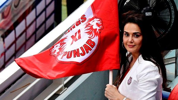 ভালো ফলের আশা, বেছে দল বানাল প্রীতির পাঞ্জাব