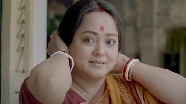 লক্ষ্মী কাকিমার নাচে মুগ্ধ নেটিজেনরা, কী প্রতিক্রিয়া অনুগামীদের 