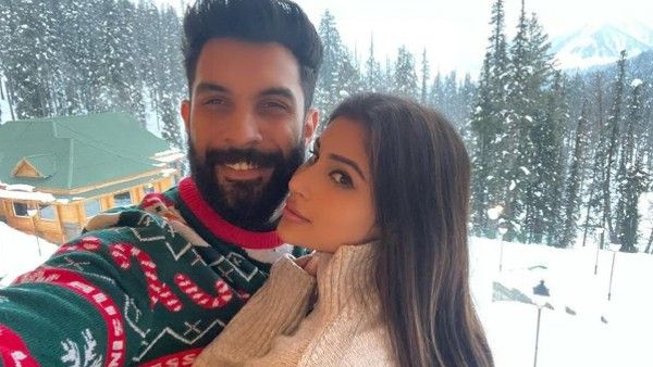 বিয়ের পর মধুচন্দ্রিমায় মজেছেন মৌনি- সুরজ, শেয়ার করলেন কিছু মুহূর্তের ছবি