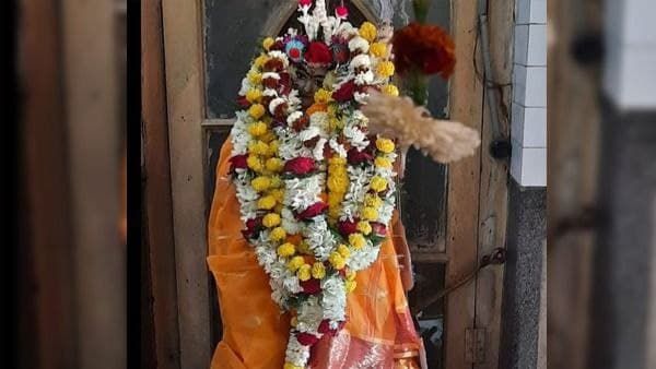 জাপানী দেবী বেঞ্জাইতেনের সঙ্গে মিল বঙ্গ সরস্বতীর, পুজো হয় বছরভর