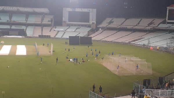 ইডেনে টি ২০ আন্তর্জাতিকে অপ্রতিরোধ্য ভারত! বিশ্বচ্যাম্পিয়ন হিসেবে নামা ওয়েস্ট ইন্ডিজকে পরাস্ত করেন রোহিতরা