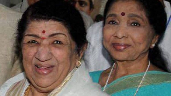 ব্যক্তিগত থেকে পেশাদার, গানের জগতে দিদি লতাই ছিলেন বোন আশা ভোঁসলের একমাত্র প্রতিদ্বন্দ্বী