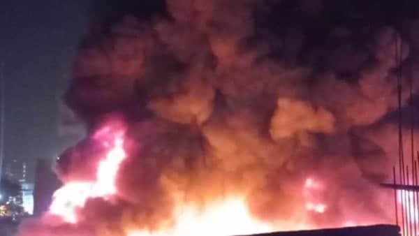 ভয়াবহ অগ্নিকাণ্ডে হায়দরাবাদের ভোইগুড়ায় স্ক্র্যাপের গোডাউনে ঝলসে ১১ জনের মৃত্যু