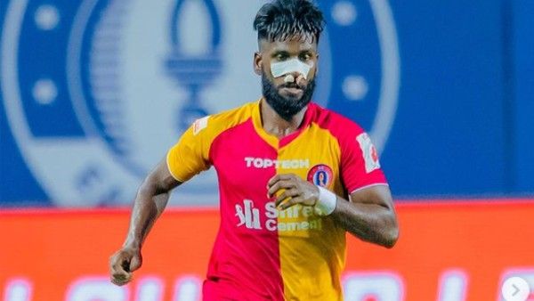 আইএসএল-এ ইস্টবেঙ্গলের শেষ ম্যাচ নাকি খেলে হঠাৎ কেন কলকাতায় ফিরছেন হীরা মণ্ডল?