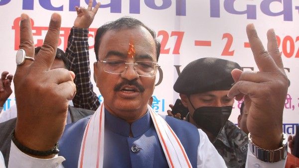 ভোটে হেরেও দ্বিতীয়বার উপ-মুখ্যমন্ত্রী, RSS থেকে বিজেপিতে কেশবের উত্থান সিনেমার মতোই